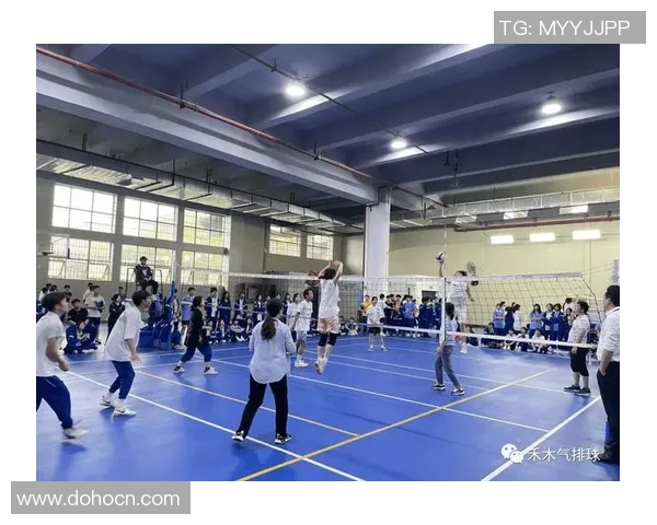 重庆排球队灵活性探讨:如何提升团队表现与战术应变能力 重庆排球队灵活性探讨:如何提升团队表现与战术应变能力