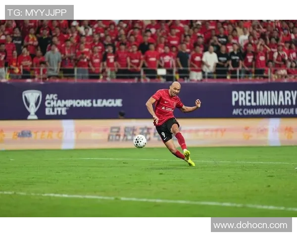 足球专题:聚焦成都足球队的实力 足球专题:聚焦成都足球队的实力